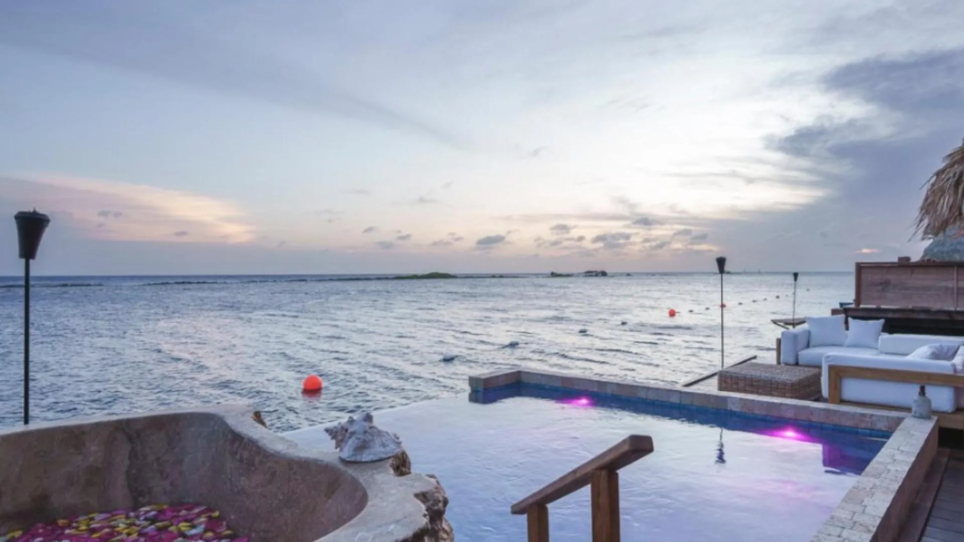 Apartment Overwater Penthouse Aruba Savaneta